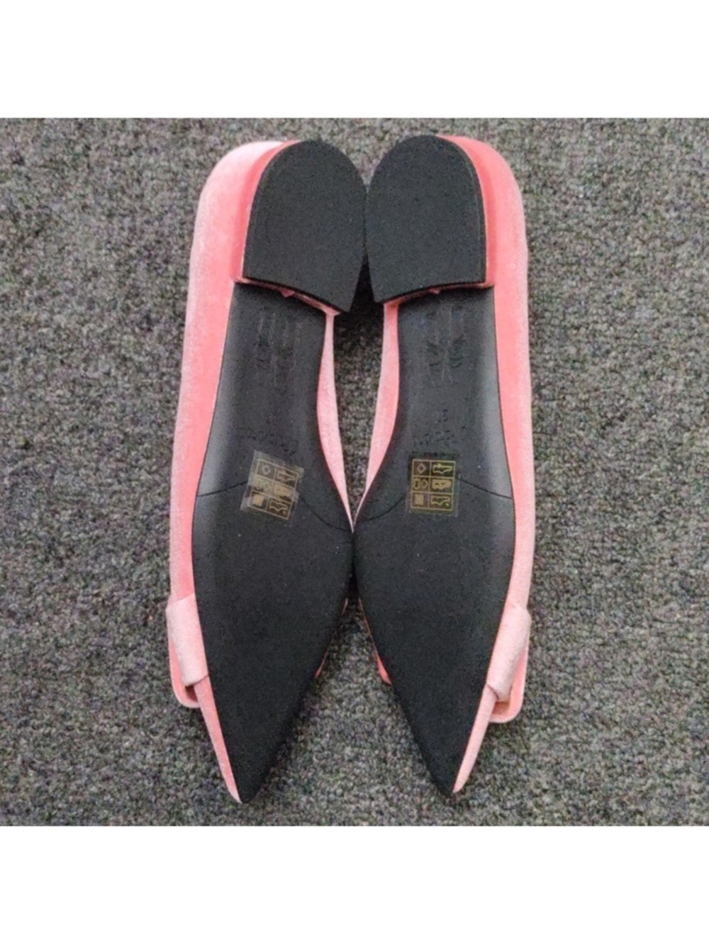 C Paravano Pink Velvet Pointed Toe Flats - Picture 8 of 11